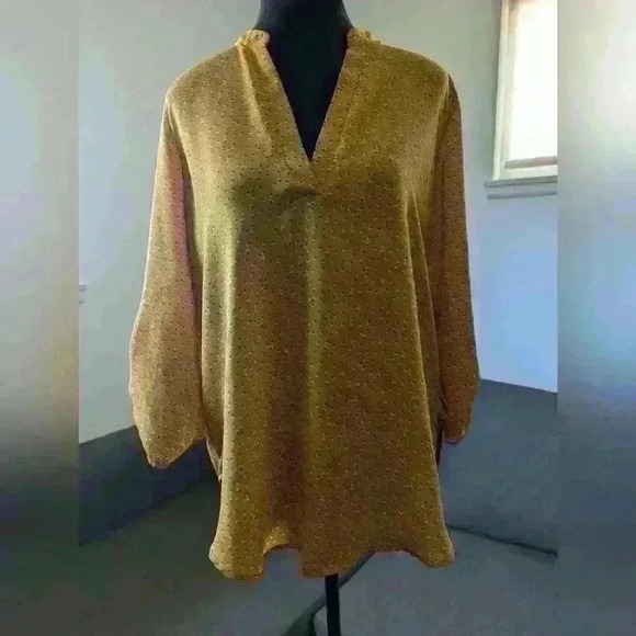 Lush Women's 3/4 Sleeve Tunic Top - Picture 1 of 7